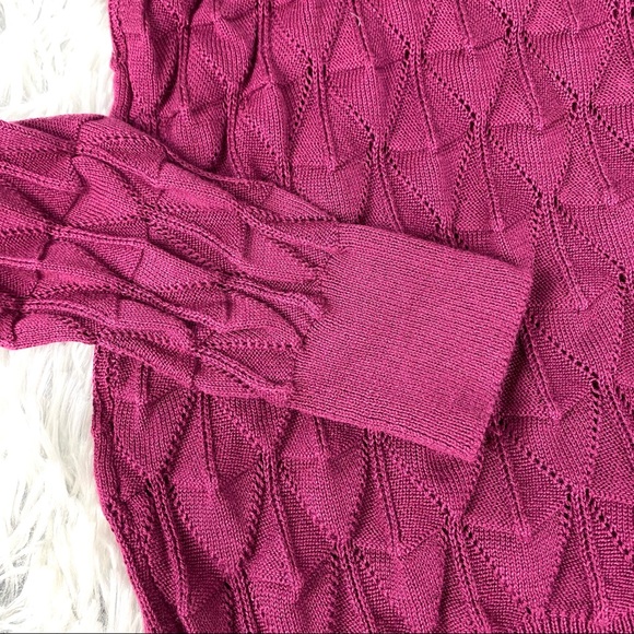 ModCloth Raspberry Looking Lively Open Weave Knit Sweater EUC - Picture 5 of 10